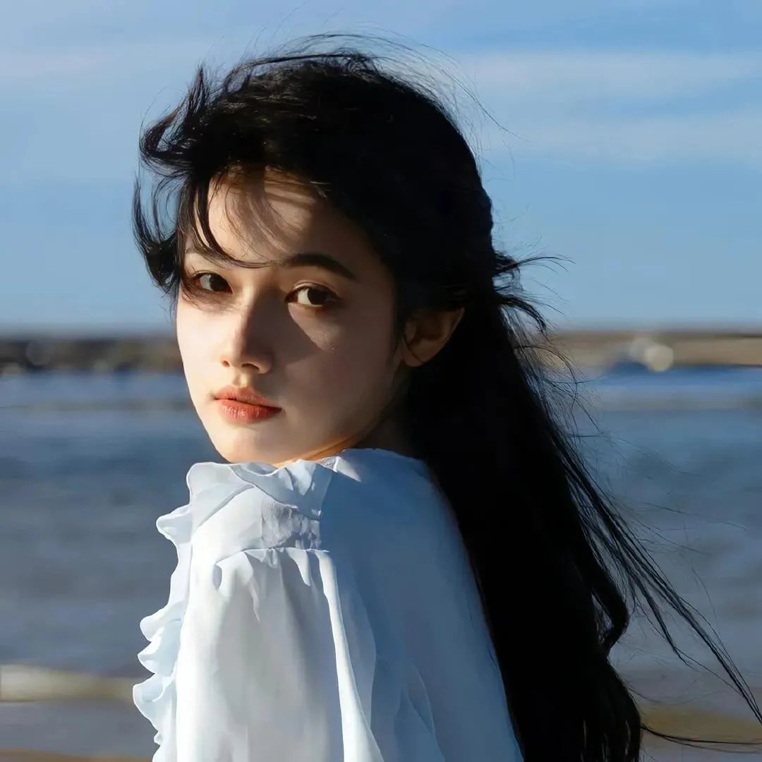 网聘女伴